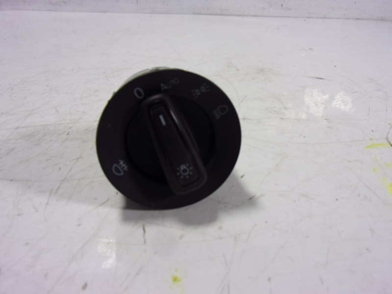 Recambio de mando luces para cupra ateca 2.0tsi 4drive referencia OEM IAM 5G0941431AGWZU 5G0941431S 10095081