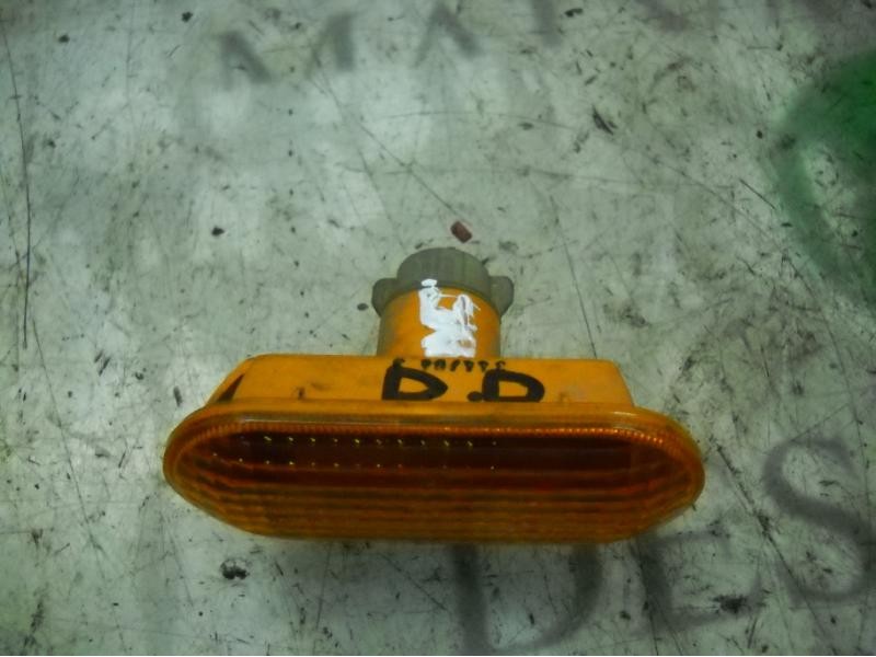 Recambio de piloto lateral derecho para ford fiesta (cbk) futura referencia OEM IAM   