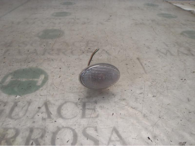 Recambio de piloto lateral izquierdo para mercedes-benz clase a (w168) 140 (168.031) referencia OEM IAM   