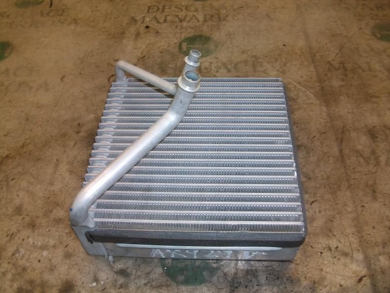 Recambio de evaporador aire acondicionado para opel meriva essentia referencia OEM IAM   