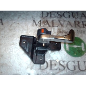 MANETA INTERIOR TRASERA IZQUIERDA 