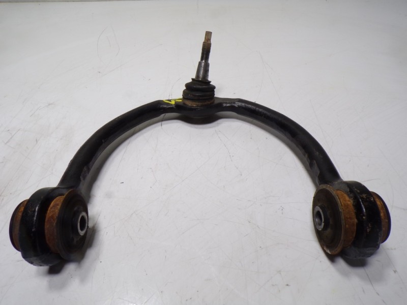 Recambio de brazo suspension superior delantero izquierdo para jeep commander 3.0 v6 crd limited referencia OEM IAM 52090206AG  