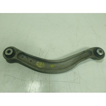 BRAZO SUSPENSION SUPERIOR TRASERO DERECHO A2053506203 