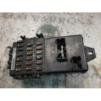 CAJA RELES / FUSIBLES 0K55267730 990803 990803