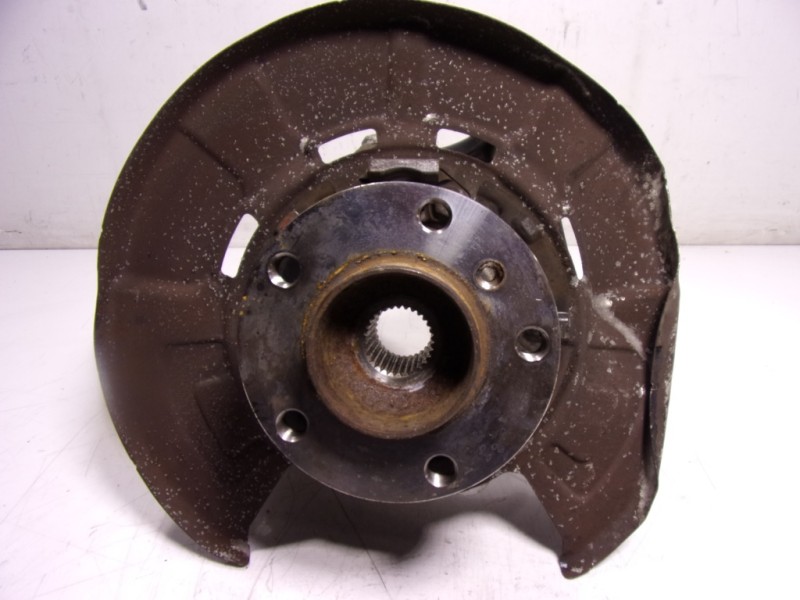 Recambio de mangueta trasera derecha para bmw x6 (e71) 3.0d referencia OEM IAM 33326879102  