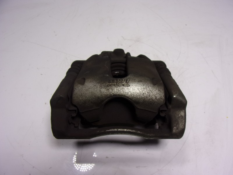 Recambio de pinza freno delantera izquierda para renault captur 0.9 tce referencia OEM IAM 7701208332 82007150788 