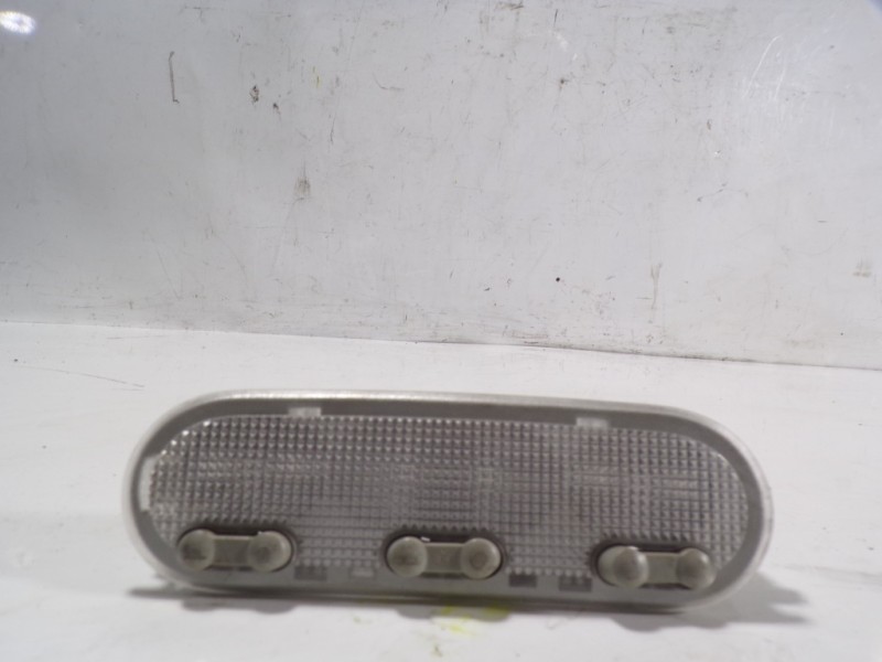 Recambio de piloto interior para nissan qashqai (j10) 1.5 dci turbodiesel cat referencia OEM IAM 26430BC00B  