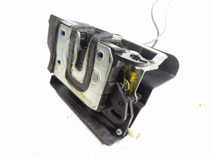 Recambio de cerradura puerta delantera izquierda para ssangyong actyon 2.0 td cat referencia OEM IAM 7121009025  