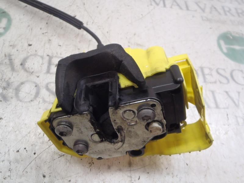 Recambio de cerradura puerta lateral izquierda para fiat qubo (300) 1.3 16v jtd cat referencia OEM IAM 1365312080  