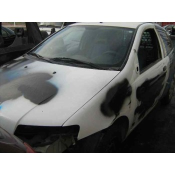 FIAT PUNTO BERLINA (188)