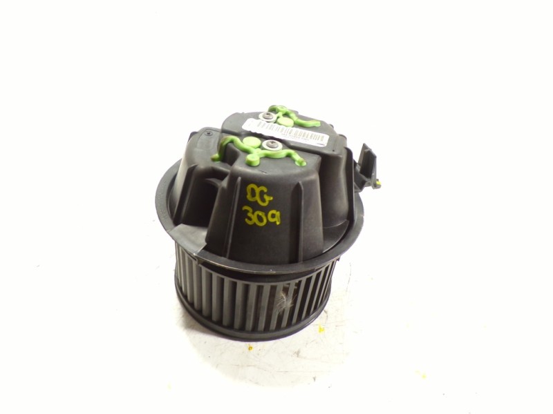 Recambio de motor calefaccion para dacia duster 1.5 dci diesel cat referencia OEM IAM 6001547487 N10560979480 N10560979480
