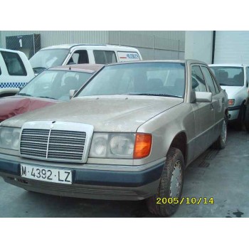 MERCEDES-BENZ CLASE E (W124) BERLINA
