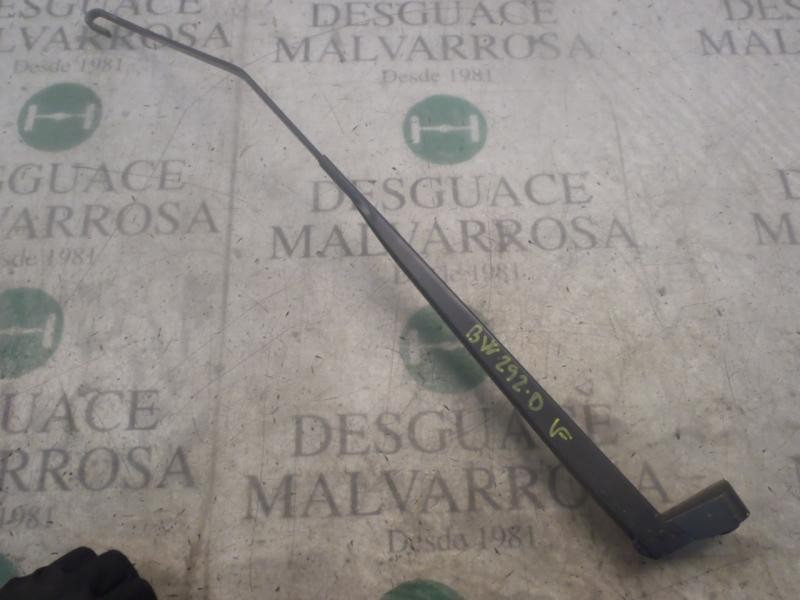 Recambio de brazo limpia delantero derecho para citroën c3 1.1 collection referencia OEM IAM   