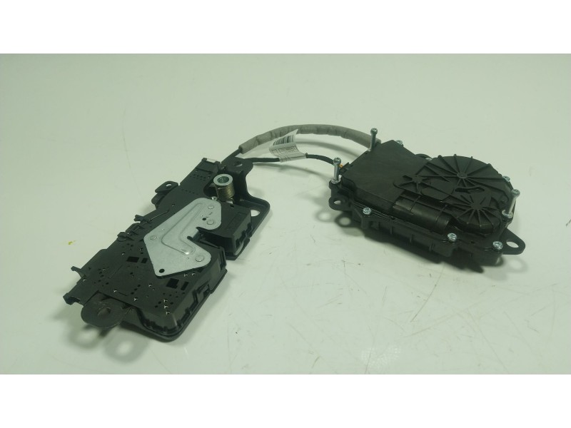 Recambio de cerradura maletero / porton para bmw x1 (f48) xdrive 18 d referencia OEM IAM 51247357112 UK735711214 51247374006