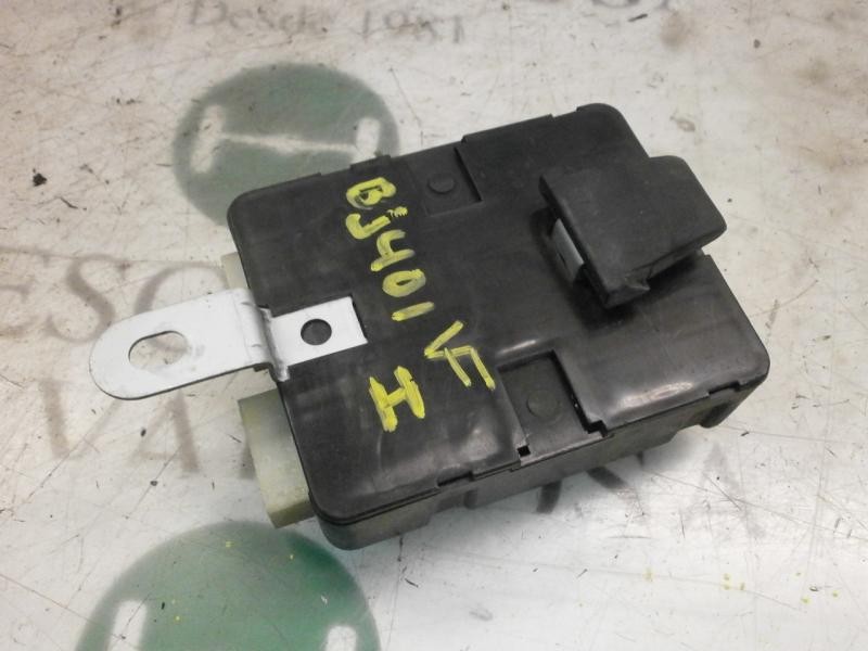 Recambio de modulo electronico para kia carnival td ls travel referencia OEM IAM 0K55267720H 0K55267720 90908115