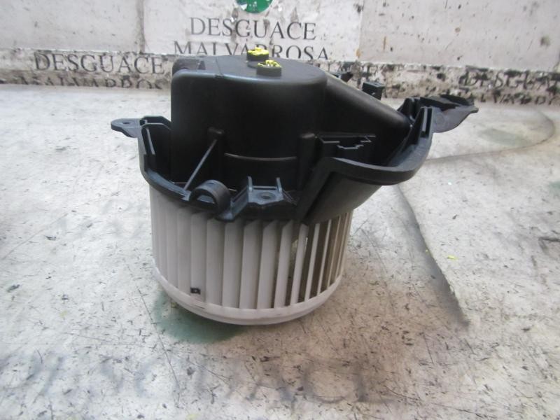 Recambio de motor calefaccion para fiat doblo 1.3 16v jtd cat referencia OEM IAM 77366856  