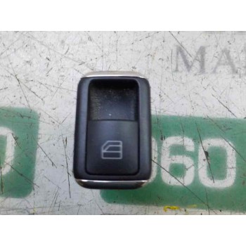 MANDO ELEVALUNAS TRASERO DERECHO A20487004519107 A2048707358 10034661