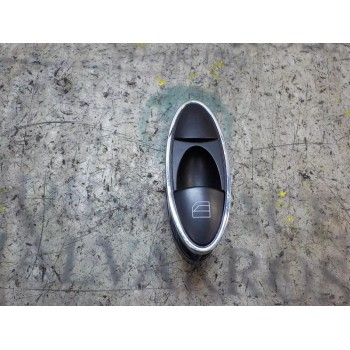 MANDO ELEVALUNAS DELANTERO DERECHO A21182113517167 A2118211351 