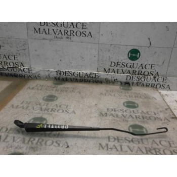 BRAZO LIMPIA DELANTERO DERECHO 