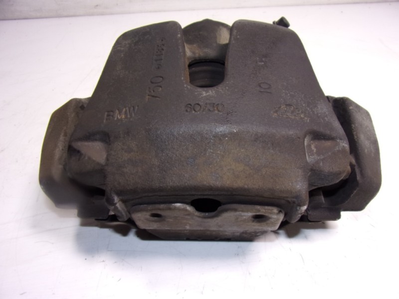 Recambio de pinza freno delantera derecha para bmw x6 (e71) 3.0d referencia OEM IAM 34116776784  