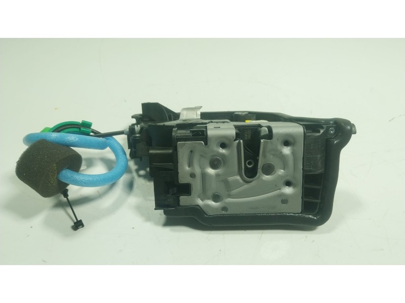 Recambio de cerradura puerta trasera derecha para bmw x1 (f48) xdrive 18 d referencia OEM IAM 51227281940 5122728194011 
