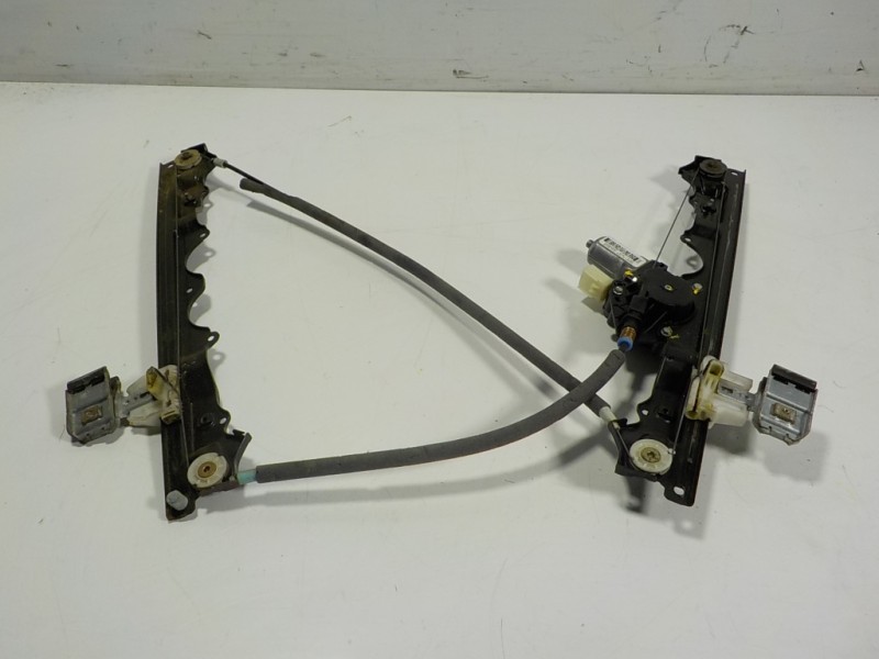 Recambio de elevalunas delantero derecho para jeep commander 3.0 v6 crd limited referencia OEM IAM 55396480AB 55396480AD 