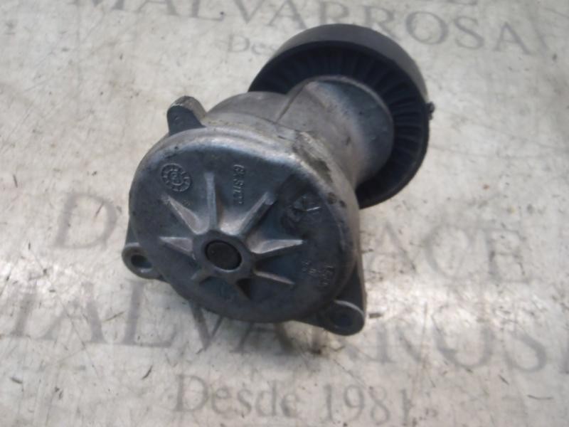 Recambio de tensor correa auxiliar para kia carnival td ls travel referencia OEM IAM 0K55115981B  