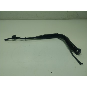 BRAZO LIMPIA DELANTERO IZQUIERDO 8522152630 