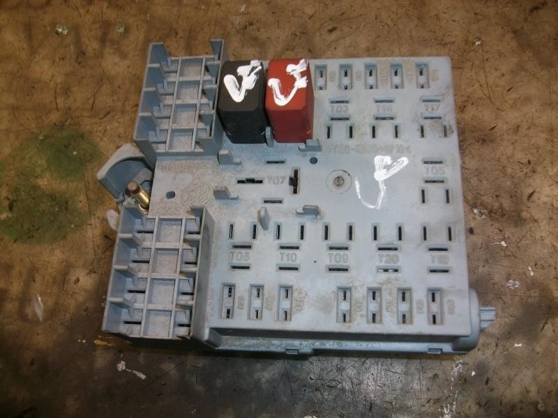 Recambio de caja reles / fusibles para fiat stilo (192) 1.6 16v cat referencia OEM IAM   
