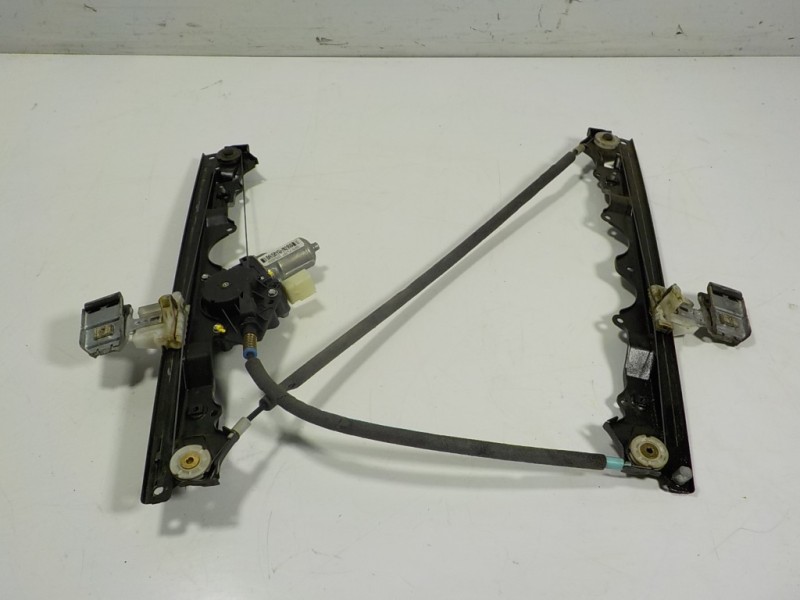 Recambio de elevalunas delantero izquierdo para jeep commander 3.0 v6 crd limited referencia OEM IAM 55396481AB 55396481AD 