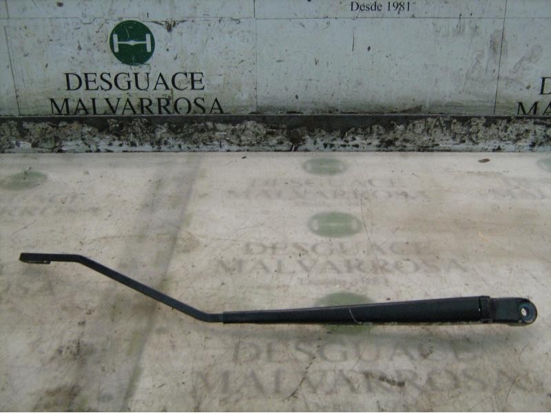 Recambio de brazo limpia delantero derecho para peugeot 306 berlina 3/4/5 puertas (s2) xn referencia OEM IAM   