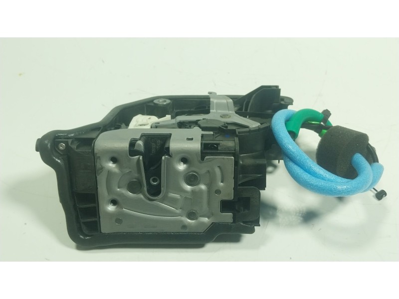 Recambio de cerradura puerta trasera izquierda para bmw x1 (f48) xdrive 18 d referencia OEM IAM 51227281939 5122728193911 