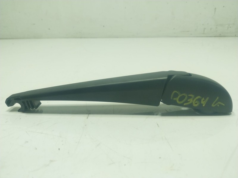 Recambio de brazo limpia trasero para lexus lbx hybrid 1.5 vvti hybrid (mayh10l) referencia OEM IAM 8524152270  