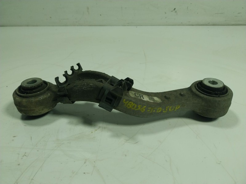 Recambio de brazo suspension superior trasero derecho para bmw 5 (f10) 520 d referencia OEM IAM 33326782136  