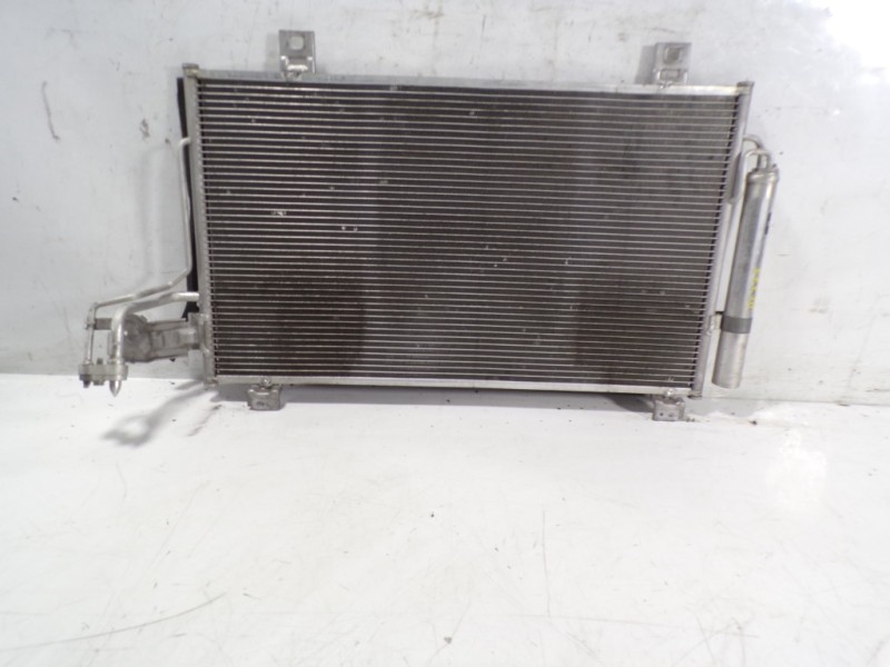 Recambio de condensador aire acondicionado para mazda 3 lim. () 2.2 turbodiesel cat referencia OEM IAM GHT661480C 839700504 8397