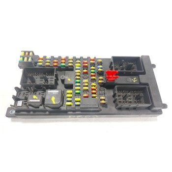 CAJA RELES / FUSIBLES LR043942 CH2214F041AE 