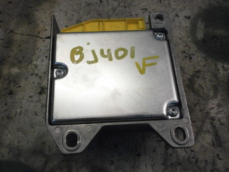 Recambio de centralita airbag para kia carnival td ls travel referencia OEM IAM 0K553677F0A 0K553677F0A 