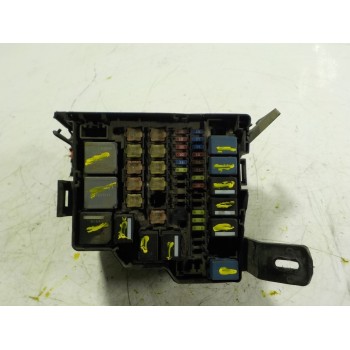 CAJA RELES / FUSIBLES 8V5114B144BA 