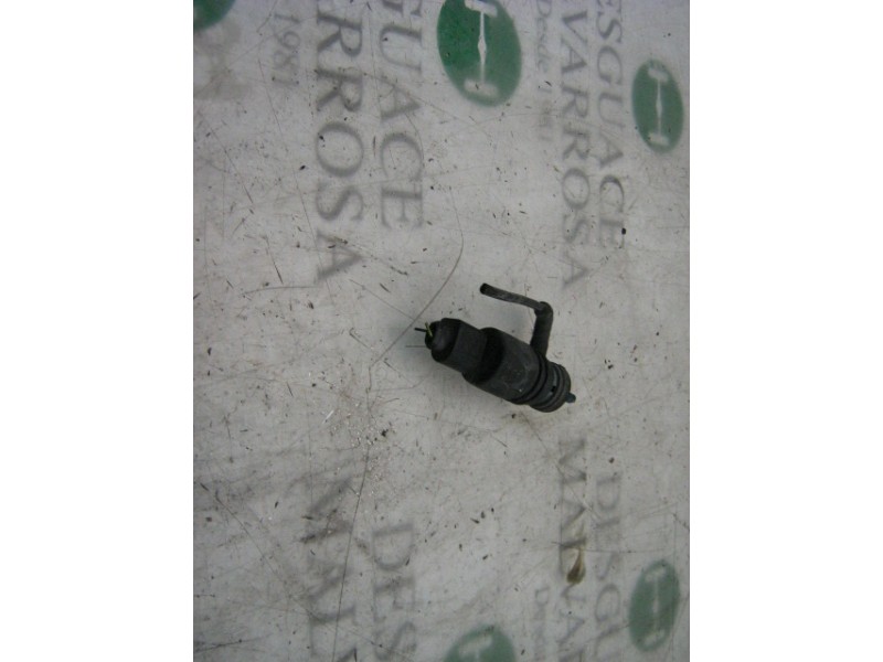 Recambio de bomba limpia para volkswagen passat berlina (3b2) comfortline referencia OEM IAM   