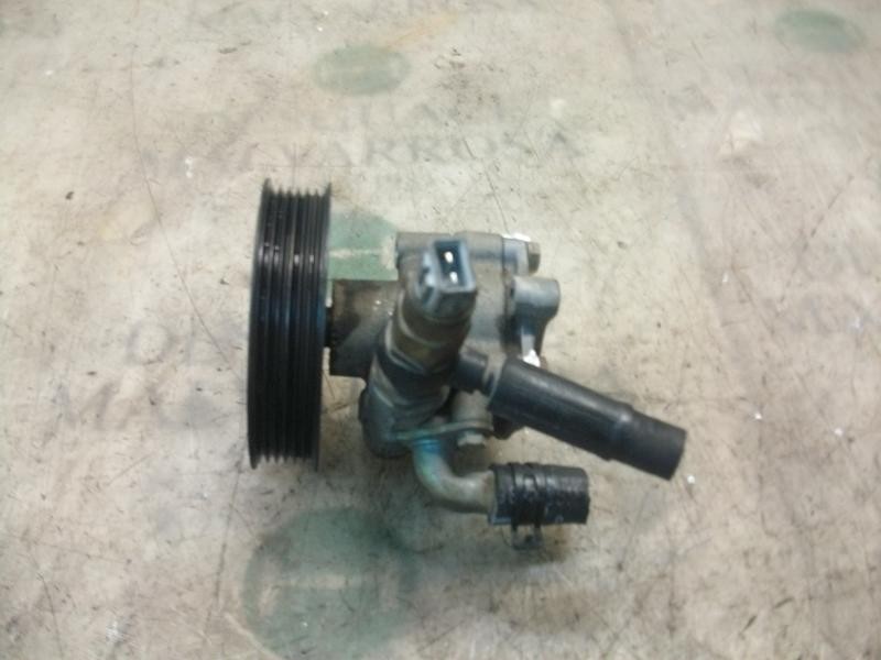 Recambio de bomba direccion para volkswagen golf iv berlina (1j1) 1.6 referencia OEM IAM   