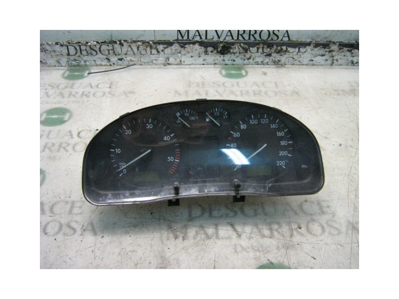 Recambio de cuadro instrumentos para volkswagen passat berlina (3b2) comfortline referencia OEM IAM  110118776/005 
