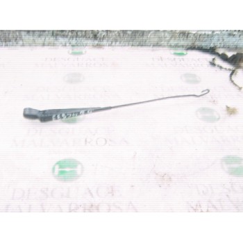 BRAZO LIMPIA DELANTERO DERECHO 