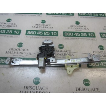 ELEVALUNAS DELANTERO IZQUIERDO 