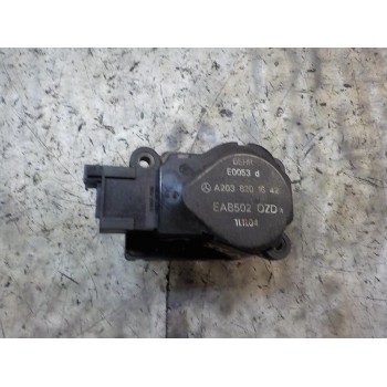 MOTOR APERTURA TRAMPILLAS CLIMATIZADOR A2038201642 A2038201642 