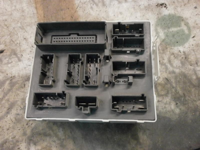 Recambio de caja reles / fusibles para ford transit connect (tc7) furgón (2006) referencia OEM IAM   