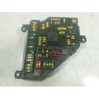 CAJA RELES / FUSIBLES 61149264923 926492301 
