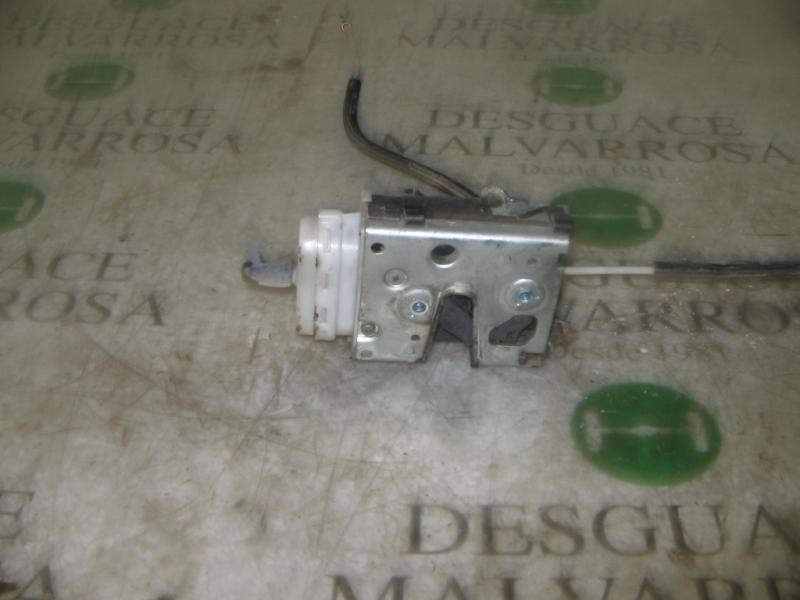 Recambio de cerradura puerta trasera derecha para audi 100 berlina (c4) básico referencia OEM IAM   