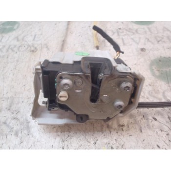 CERRADURA PUERTA TRASERA DERECHA 51902607 