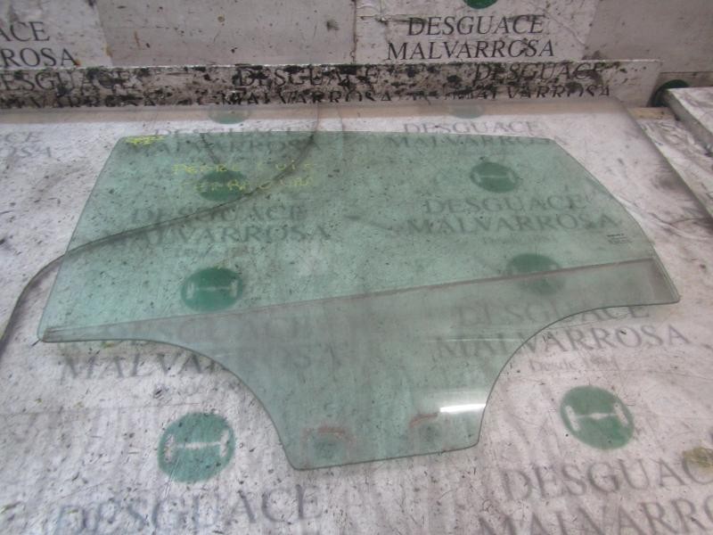 Recambio de cristal puerta trasero izquierdo para seat leon (1p1) reference referencia OEM IAM 1P0845205B  