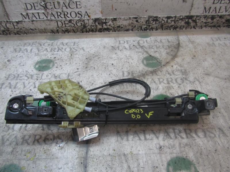 Recambio de elevalunas delantero derecho para seat leon (1p1) reference referencia OEM IAM 1P0837462A  